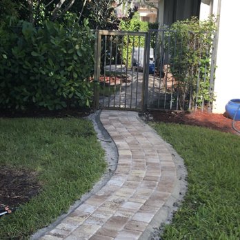 Paver Man - backyard walkway - Masonry/Concrete Near Me