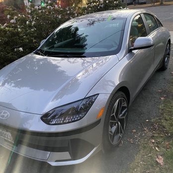 Velocity Auto Glass - Windshield cameras sensor recalibration mobile service 2025 Hiun ion - Windshield Installation & Repair Near Me - Novato, California Velocity Auto Glass - Windshield cameras sensor recalibration mobile service 2025 Hiun ion - Windshield Installation & Repair Near Me - Novato, California