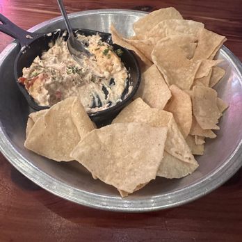 Neighbor's Kitchen & Yard - Comeback Dip - Pizza Near Me - Bastrop, Texas Neighbor's Kitchen & Yard - Comeback Dip - Pizza Near Me - Bastrop, Texas