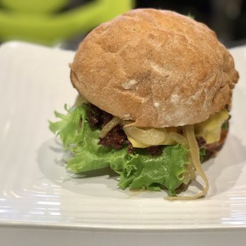 Burger Lounge - Burgers Near Me - Costa Mesa, California