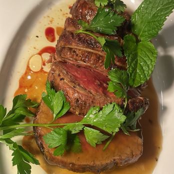 Twenty Eight - Angus beef chateaubriand 16oz - Steakhouses Near Me - Irvine, California Twenty Eight - Angus beef chateaubriand 16oz - Steakhouses Near Me - Irvine, California