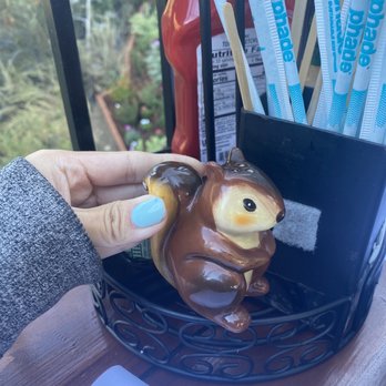 Cafe on 27 - Cute salt shaker - Breakfast & Brunch Near Me - Topanga, California Cafe on 27 - Cute salt shaker - Breakfast & Brunch Near Me - Topanga, California