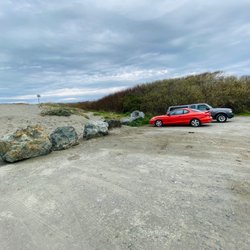 Mad River Beach - Parking area