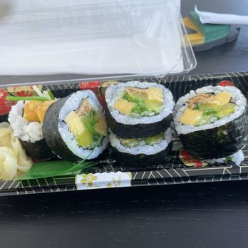 Akemi Sushi - Futomaki - Sushi Bars Near Me - Castro Valley, California