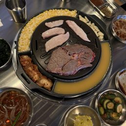 Table BBQ - Pork Jowl meat and Beef ribeye Table BBQ - Pork Jowl meat and Beef ribeye
