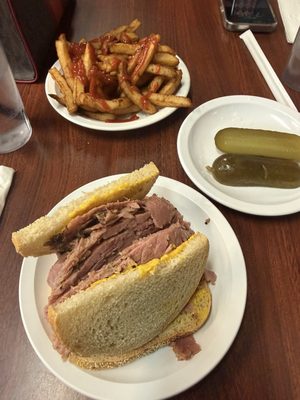 Lester's Deli by null