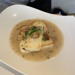 Sauteed Halloumi Cheese Sauteed Halloumi Cheese
