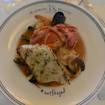 Harbor House - Lobster Cioppino (North End, Boston) - Seafood Near Me - Milwaukee, Wisconsin