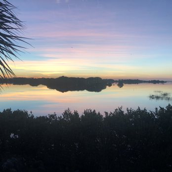 Low Key Hideaway - Bars Near Me - Cedar Key, Florida