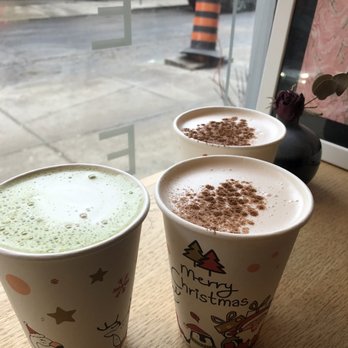 Little Pebbles - MATCHA LATTE W/ SOY + CHAI LATTES - Desserts Near Me - Toronto, Ontario Little Pebbles - MATCHA LATTE W/ SOY + CHAI LATTES - Desserts Near Me - Toronto, Ontario