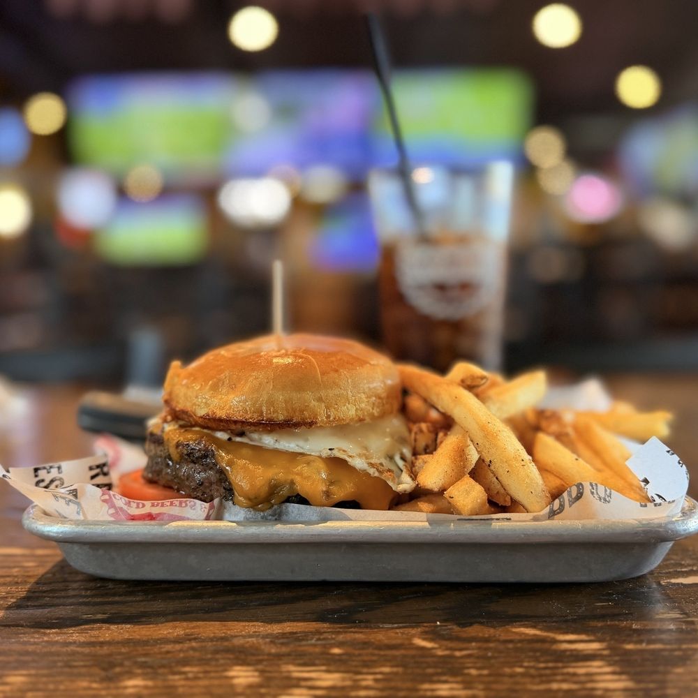 Cold Beers & Cheeseburgers - BYO Cheeseburger Fries - American Near Me - Phoenix, Arizona Cold Beers & Cheeseburgers - BYO Cheeseburger Fries - American Near Me - Phoenix, Arizona