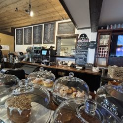 Anna D's Café