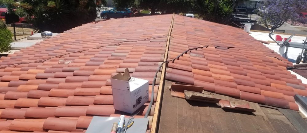 Slide of Stoneridge Roofing