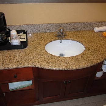 La Quinta by Wyndham Ada - Hotels Near Me - Ada, Oklahoma