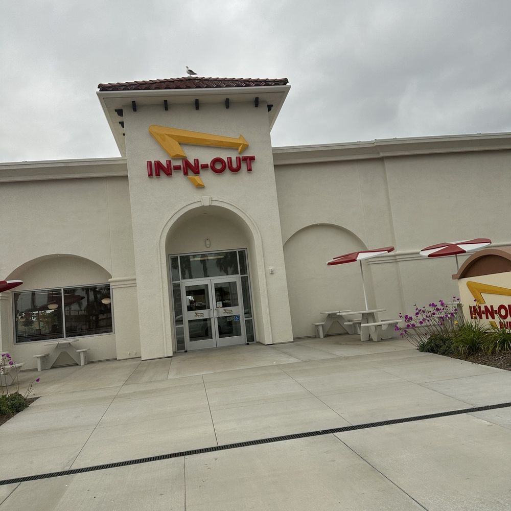In-N-Out Burger - Burgers Near Me - Oxnard, California In-N-Out Burger - Burgers Near Me - Oxnard, California