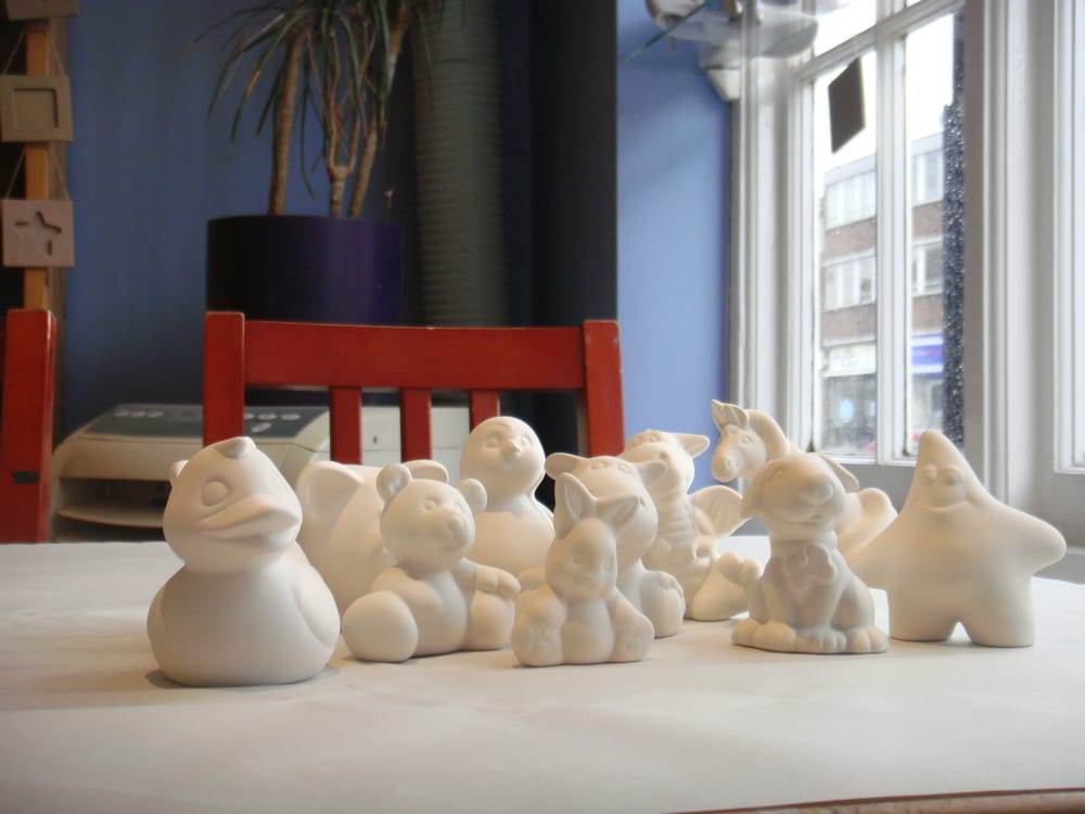 THE PAINTED POT 188 High Street, London, United Kingdom Art