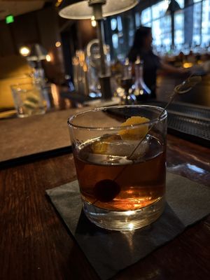 Oak Steakhouse by null