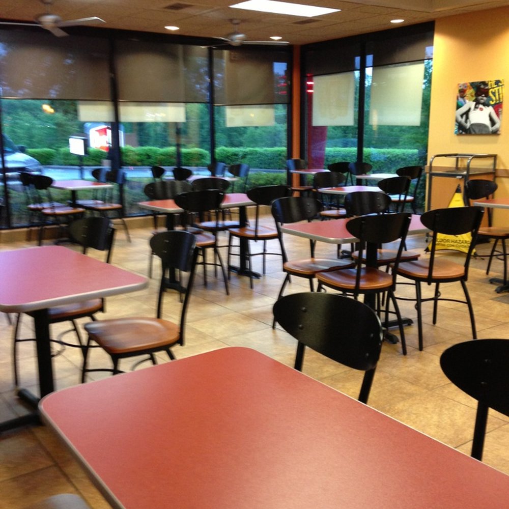 Jack in the Box - Dining room - Fast Food Near Me - Charlotte, North Carolina Jack in the Box - Dining room - Fast Food Near Me - Charlotte, North Carolina