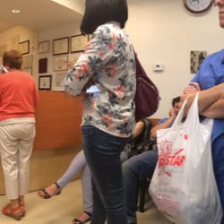Sheepshead Bay Oral Surgery - Standing room only and 90-120 minute wait.