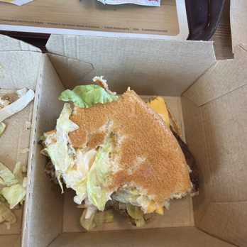 McDonald's - Burgers Near Me - Conneaut, Ohio McDonald's - Burgers Near Me - Conneaut, Ohio