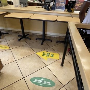 Pollo Tropical - Rude on the phone while not taking an order - Latin American Near Me - Lake Park, Florida Pollo Tropical - Rude on the phone while not taking an order - Latin American Near Me - Lake Park, Florida