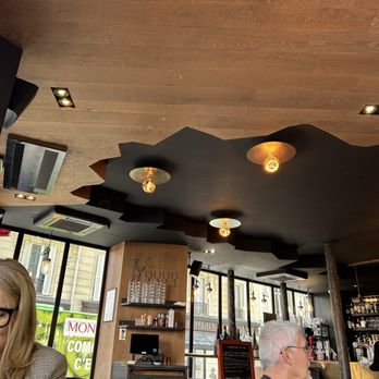 Rouge Bis - Brasseries Near Me - Paris, 75 Rouge Bis - Brasseries Near Me - Paris, 75