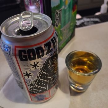 Bob & Barbara's - Citywide - Dive Bars Near Me - Philadelphia, Pennsylvania