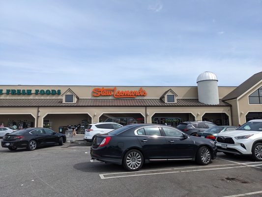 Stew Leonard's by null