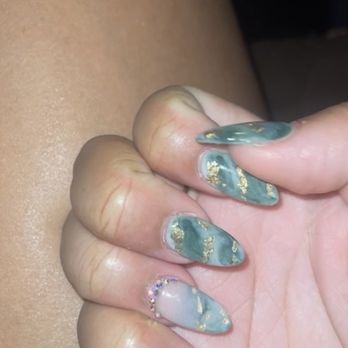 77 Nail Bar - Nails - Waxing Near Me - Forth Worth, Texas