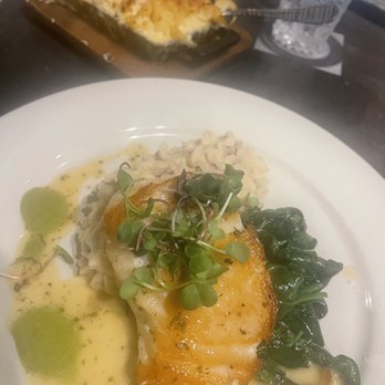 Mint 29 - Sea Bass - Bars Near Me - Dearborn, Michigan