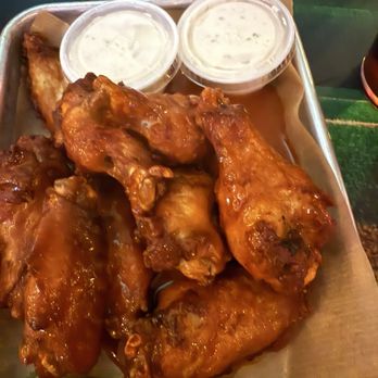Mainline Bar & Grill - Traditional wings - American Near Me - Barnesville, Minnesota Mainline Bar & Grill - Traditional wings - American Near Me - Barnesville, Minnesota
