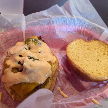 Beth's Burger Bar - Jalapeno cheese crunch burger without the Cheetos - 7.50 - Burgers Near Me - Orlando, Florida