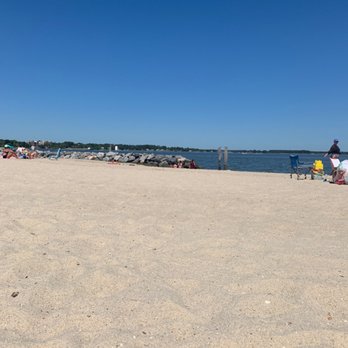 Yorktown Beach - Beaches Near Me - Yorktown, Virginia Yorktown Beach - Beaches Near Me - Yorktown, Virginia