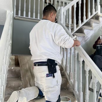 Straight Line Painting - Painters Near Me - Omaha, Nebraska Straight Line Painting - Painters Near Me - Omaha, Nebraska
