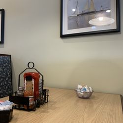 Dino's Restaurant & Pancake House