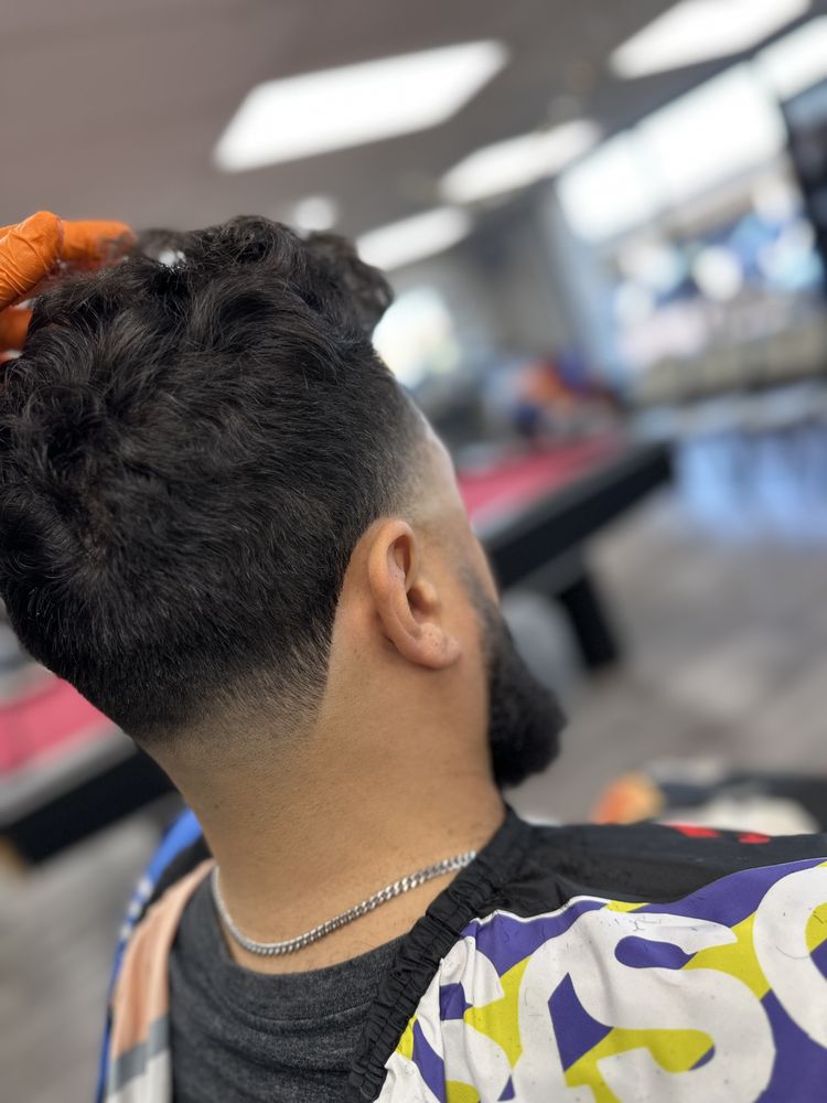 The Golden Shear  Logo