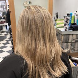 Hair Love Salon - Great hair thanks to Kayla!