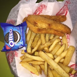 Charleys Cheesesteaks - Children's meal
