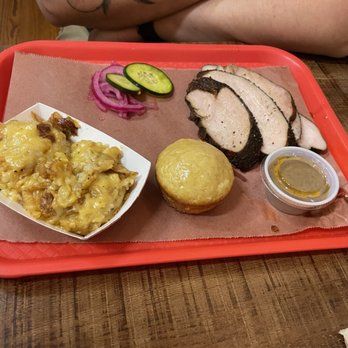 Big Thicket BBQ - Home pickles, turkey, cornbread, tot casserole - Barbeque Near Me - DeRidder, Louisiana