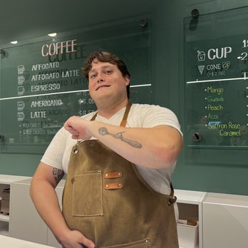 V Gelato & Cafe - The G Maestro! - Ice Cream & Frozen Yogurt Near Me - Miami, Florida