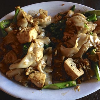 Jai Thai - Drunken Noodles, so good! - Thai Near Me - Seattle, Washington