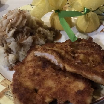 Chef Klaus' Bier Stube - German Near Me - Frankfort, Illinois