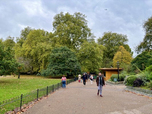 St James's Park by null
