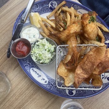 Founding Farmers DC - Fish, Chips & Beer - American Near Me - Washington, DC, District of Columbia Founding Farmers DC - Fish, Chips & Beer - American Near Me - Washington, DC, District of Columbia