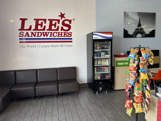 Lee's Sandwiches by null