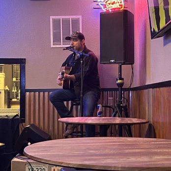 Murphy's Tavern - Dive Bars Near Me - Colorado Springs, Colorado