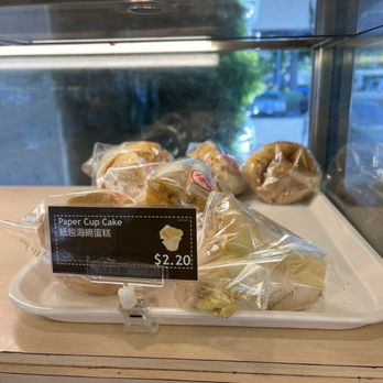 Sheng Kee Bakery - Paper Cup Cake - Bakeries Near Me - Union City, California