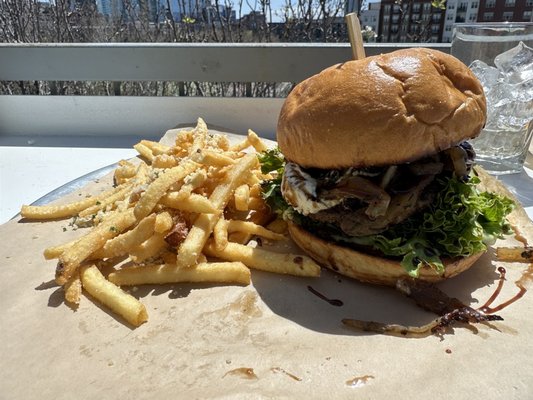 Knockabout Burgers by null