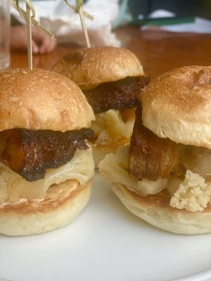 Corner Project Ales & Eats by null