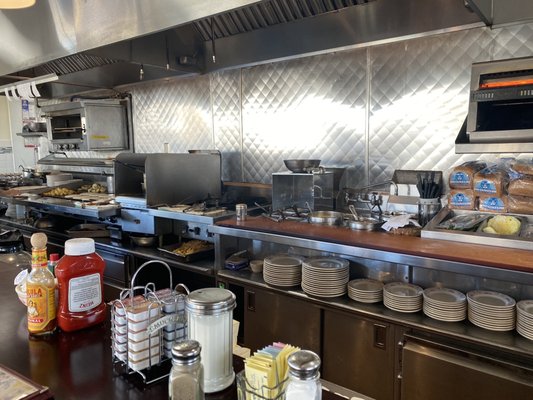 Henri's Cafe by null